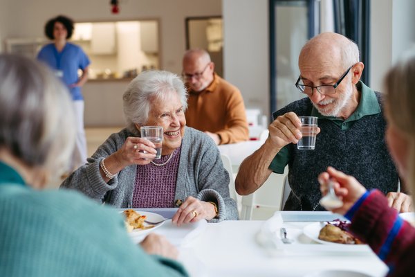 Chef-Prepared Meals vs. Cooking Alone: The Real Health Impact